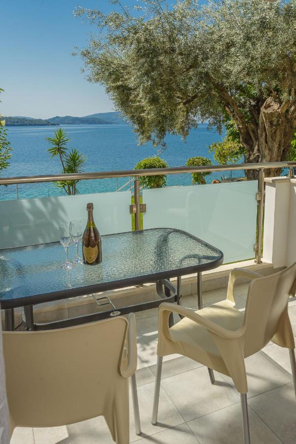 Mare Vita Apartments Νυδρί Εξωτερικό φωτογραφία